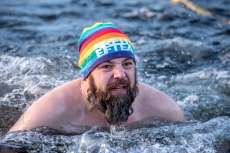 swimmer-skelleftea-pride.jpg